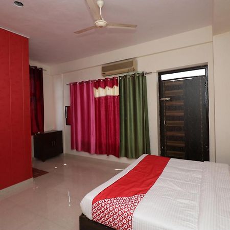 Oyo 26652 Roop River Resort Naupala Exterior photo