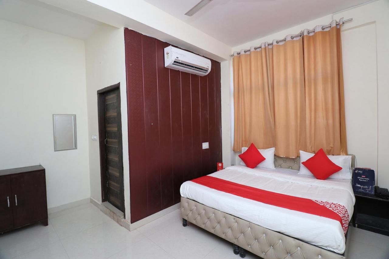 Oyo 26652 Roop River Resort Naupala Exterior photo